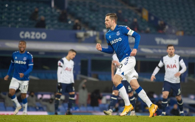 色的门线反 色的门线反